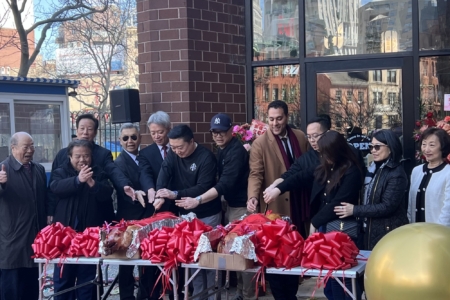 3��25�գ�λ��ŦԼ�������Ӵ��õ�ȫ�¿��ȵꡰ�܍o�á���Cafe Diem NYC������ʢ��ҵ����