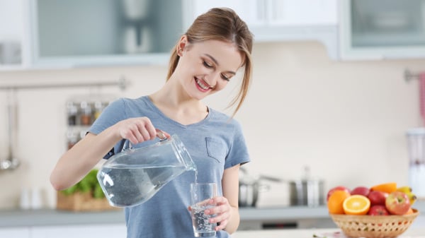 ˮ Ů ˮ   AdobeStock_106154111