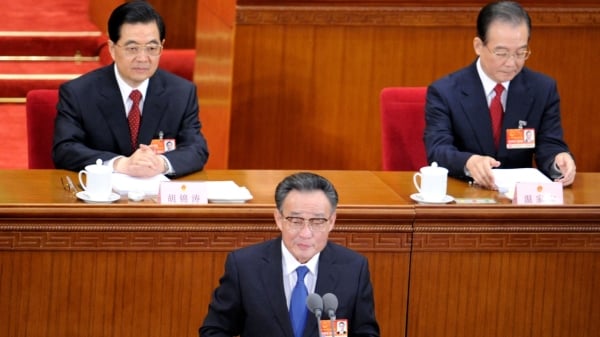ͼΪ201135գȫ˴ίԱУǰйϯΣ󣩺ǰԺ¼ұڱþеȫῪĻʽϡͼƬԴLIU JIN/AFP via Getty Images