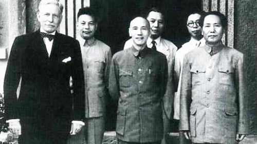 1945꣬ʯë󶫺ͳʹն̸С