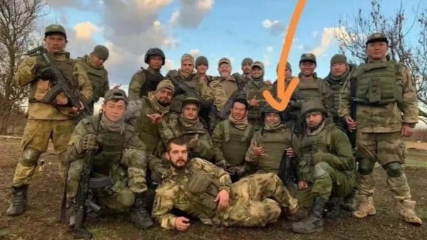 й
