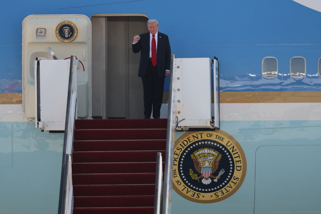 20251013գͳգDonald Trumpִάıﰲӡվһš»չɫ밣ķʡ (JACK GUEZ/AFP via Getty Images)