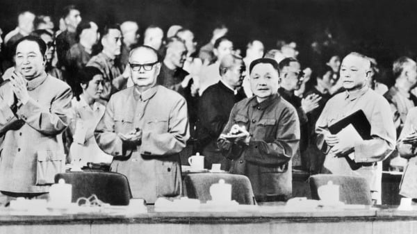 1977괺72ĵСƽ򻪹棨һһⳤţҲΪԼĵθ̵档