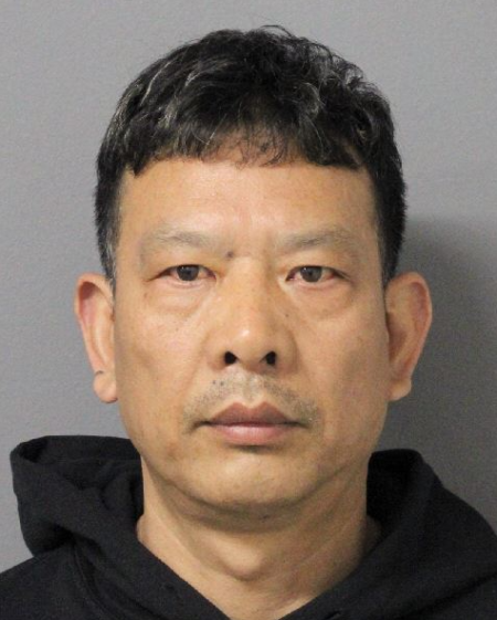 国际珠宝大盗万耀荣在纽约被判3~9年监禁。