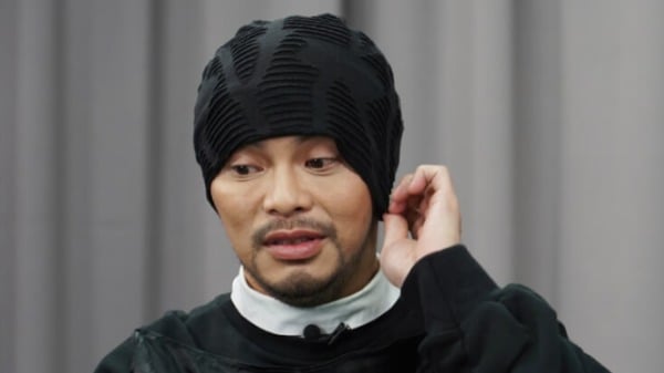 马来西亚歌手黄明志。