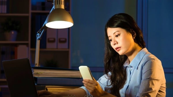 �ֻ�����