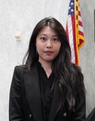 2025��12��10�գ����ִ���Ϣ���������о�ԱCynthia Sun��������������Ժ�𱾣�Rayburn�����òμ�������Ȩ�ջ�� ���/���Ԫ��