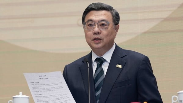 ����Ժ��׿��̩