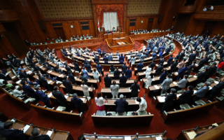 ����Աʯƽ�����й� ǣ������������