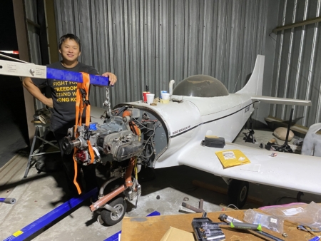 Skyӵ���ļ�С�ɻ���ͼΪ���ڼ��ݰ������ػ�����KEMT���Ļ����ڣ�Ϊ����һ��KR-1���������޺󣬽��������°�װ�ػ��塣