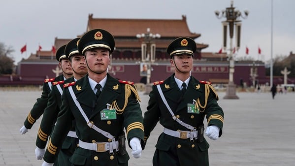 天安门的军警