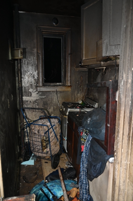 ���������罻ƽ̨�����϶��ŷ������ַ��ӵ���Ƭ���ѣ�����ѻ���������ֵķ��ա�