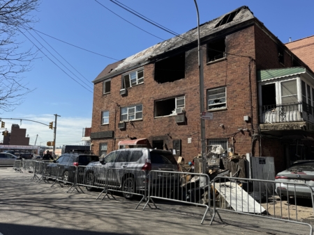 �ھӱ�ʾ���ⶰ�����ĸ��������Ļ���¥��������������