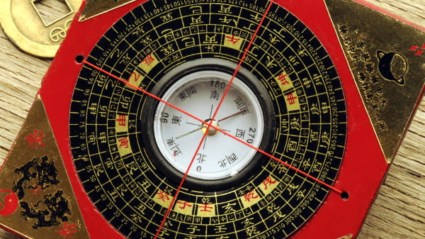 �����Ȧ������������һ�����°��ɡ���˵������ֱ�ϣ��������ˡ�