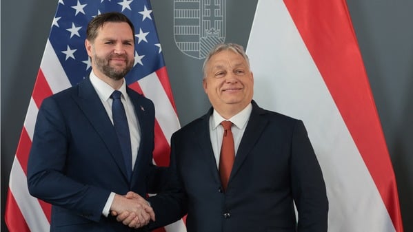 2026��4��7�գ���������ͳԼ��?��?��˹����������������ά����?ŷ������������������˹���沢���֡���������ͳԼ��?��?��˹�ִ���������ּ���������ѡ�������������ά����?ŷ���ഫ��������ͳ���ɵ�?���յ�֧�֣�������������2026��4��12�վ��о������ҵ����ѡ�١�(Jonathan Ernst / POOL / AFP via Getty Images)