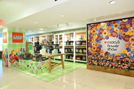 2026��4��23�գ�ŦԼ��÷���ٻ������㳡�껨չ��Ļ��