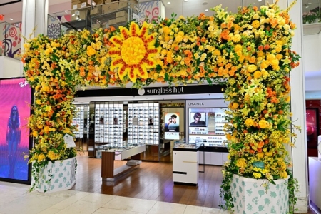 2026��4��23�գ�ŦԼ��÷���ٻ������㳡�껨չ��Ļ��