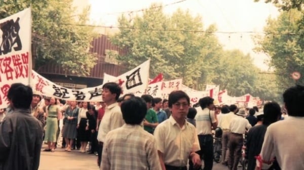 1989年南京学运得到多家官方媒体记者声援。
